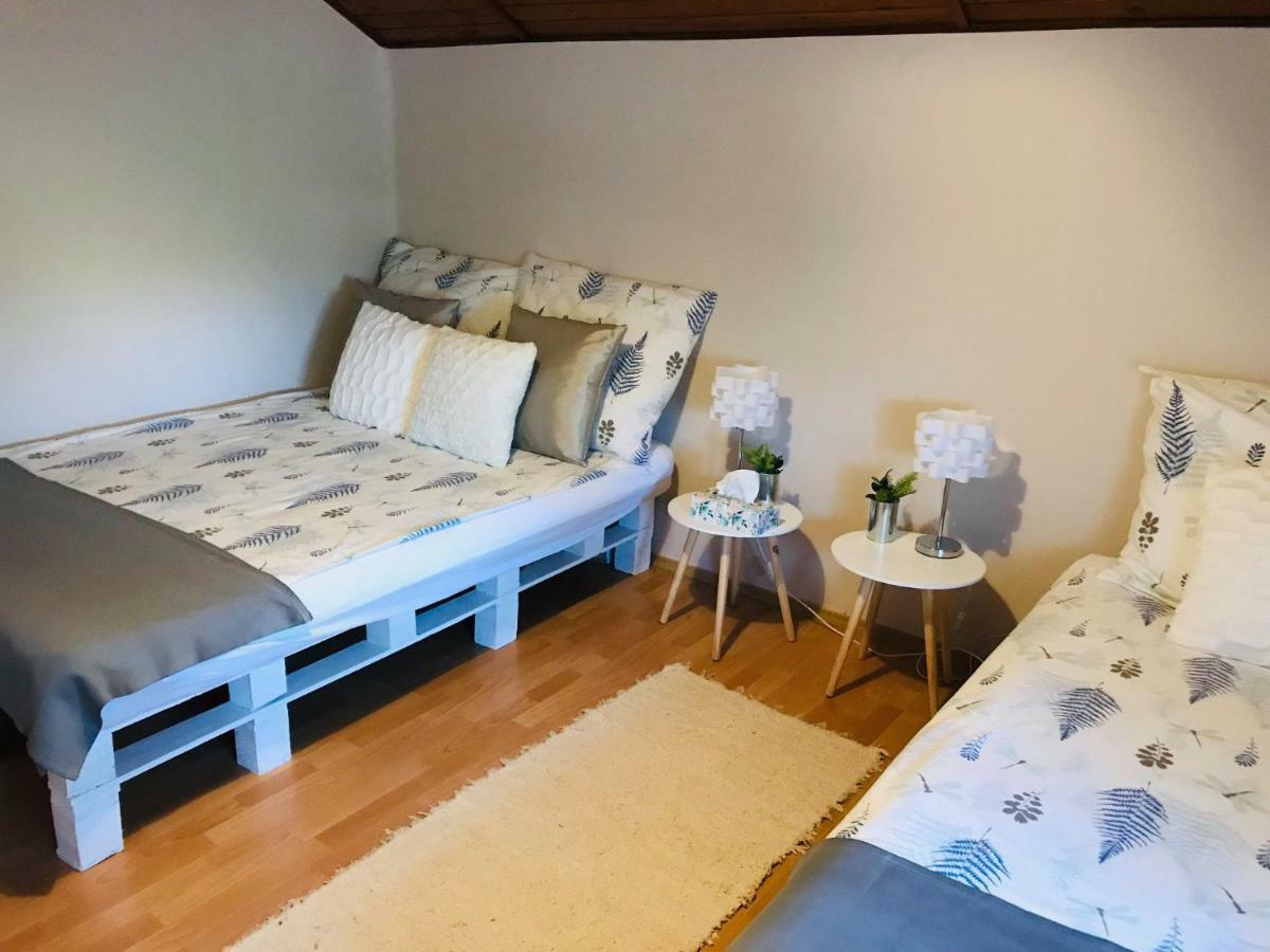 Vadszolo Apartmanhaz Gyomaendrőd Extérieur photo